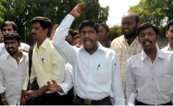 sakala janula samme seemandhra jacs, mp lagadapati rajagopal seemandhra jacs, ysr congress party sakala janula samme, andhra tdp sakala janula samme, seemandhra jacs counter agitation, samaikyandhra students jac sakala janula samme